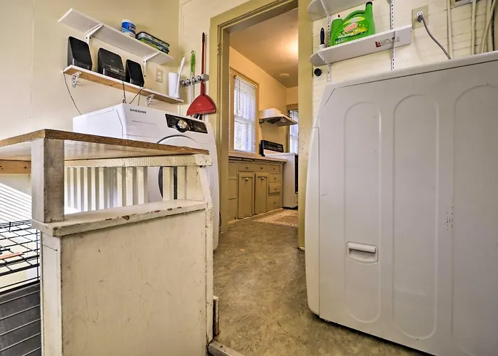 Charming Montana Home W/ Grill: 6 Mi To Lake Elmo!