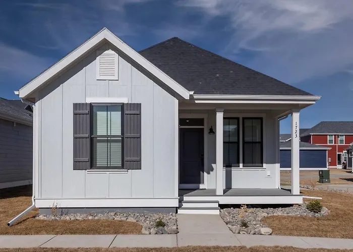 Charming 3-Bedroom In Vibrant New Neighborhood