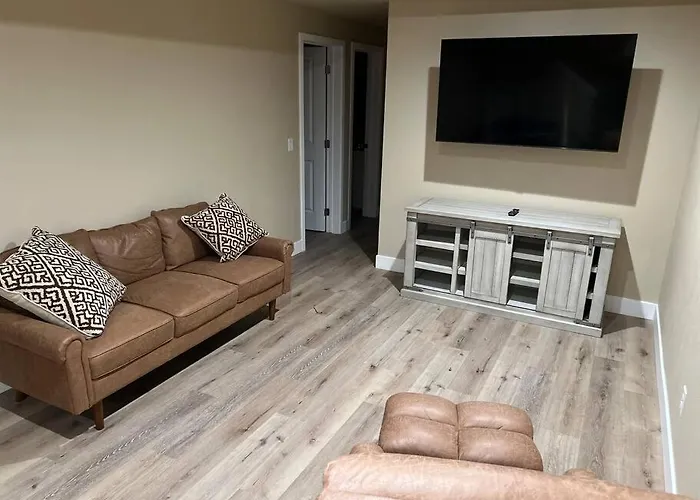 Freshly Renovated Home In A Vintage Neighborhood